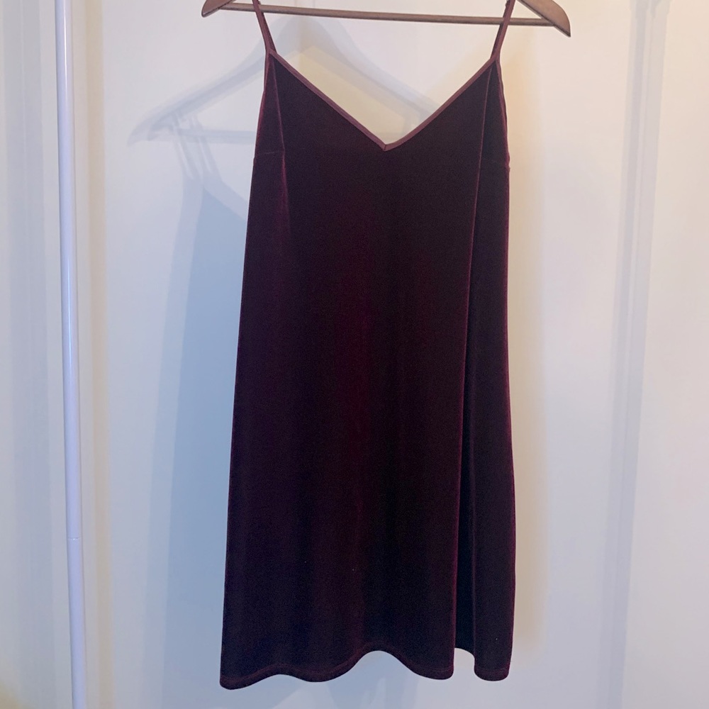 “Abercrombie” velvet dress